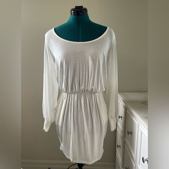 White Criss-Cross Back Dress (White/Sheer Sleeves, Medium) - Picture 1 of 3